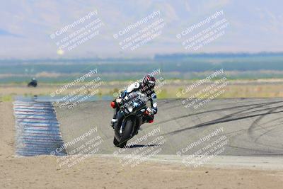 media/May-29-2022-Lets Ride (Sun) [[e8986be515]]/B Group/1020am (Outside Grapevine)/